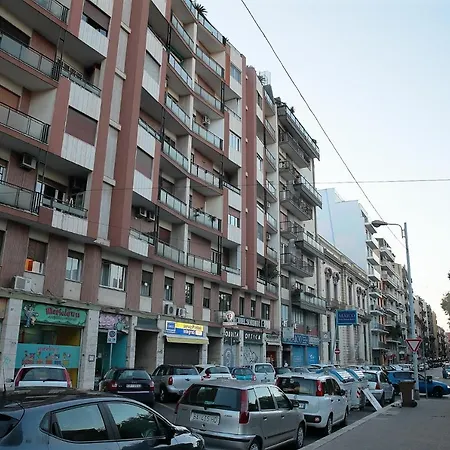L.t. Savoia Palace & Cavour C.l. Penzion